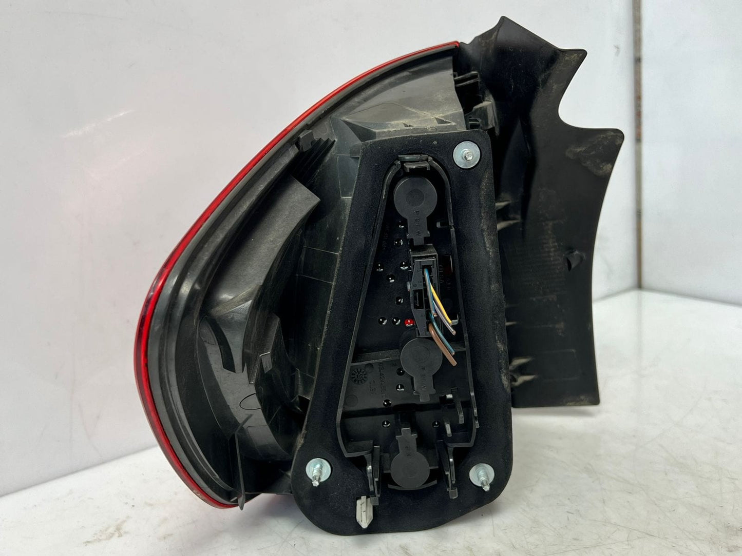 2010-2015 BMW X1 E84 Rear Right SIDE Tail Light 2990110 OEM