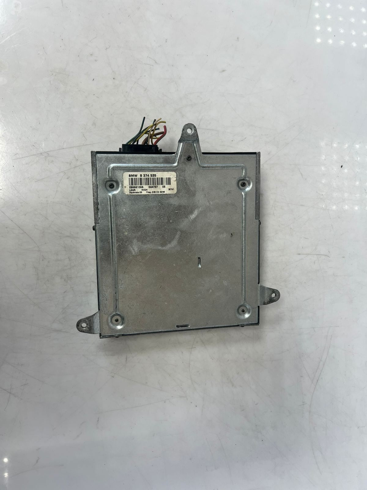 1998-2000 BMW E39 5 Series 525i 528i 530i 540i Audio Radio Amplifier 8374535 OEM
