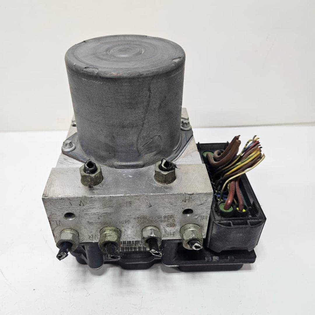 2010-2015 BMW X1 E84 ABS Pump 6798989 USED