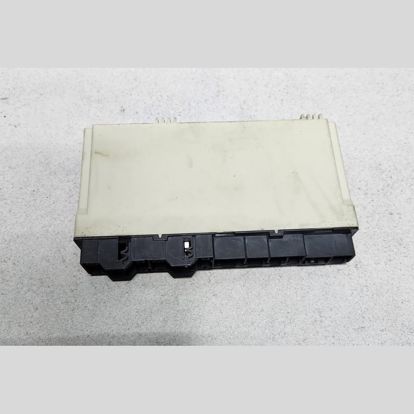 2017-2019 BMW 530i Front Memory Seat Control Module 7471370 G30 G31 G32 G11 G12