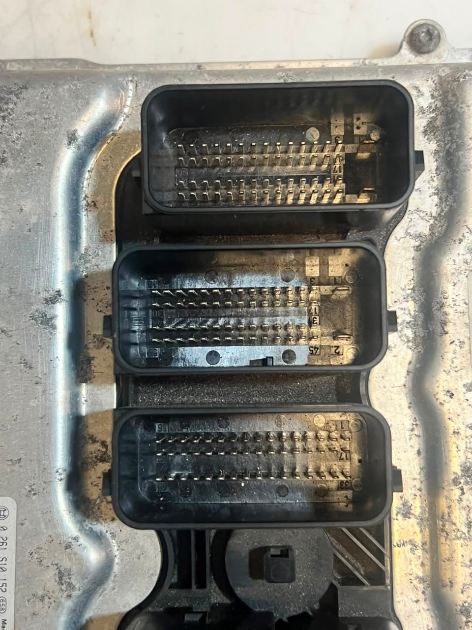2015-2017 BMW X3 320i 328i F30 N20 Engine Control Module ECU ONLY DME 8626171
