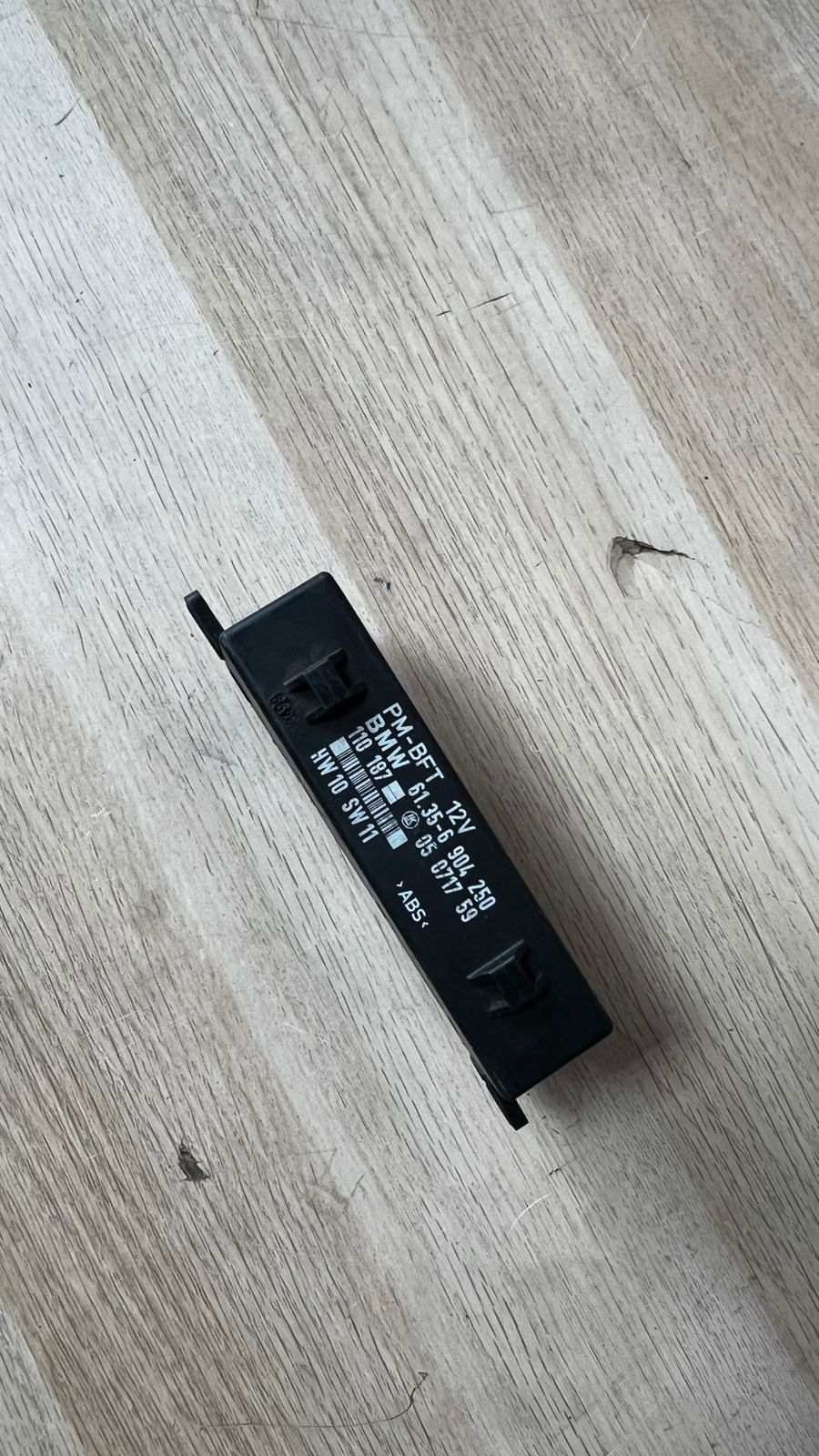 BMW 5 series E39 DOOR CONTROL MODULE PM BFT MIRROR WINDOW ECU 6904250