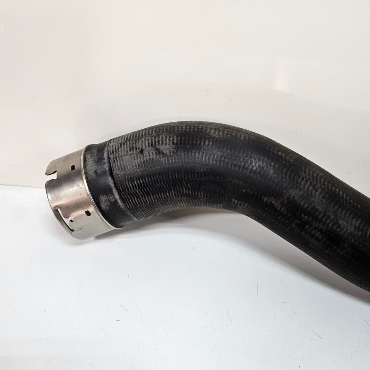OEM BMW F20, F21, F22, F30, F31 Intercooler Hose B38 7638455