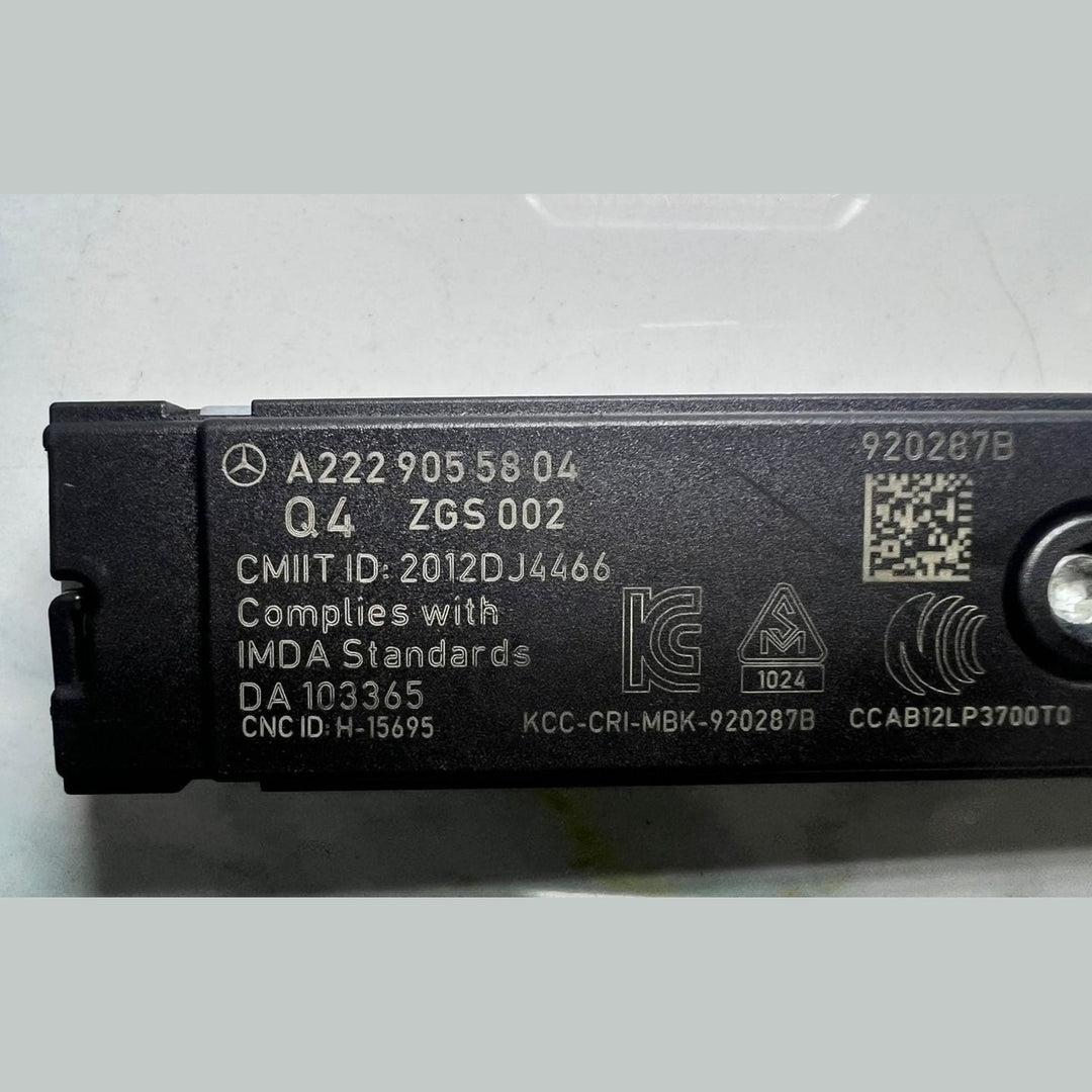 Mercedes Antenna Amplifier A2229055804 C117, W176, W205, W166