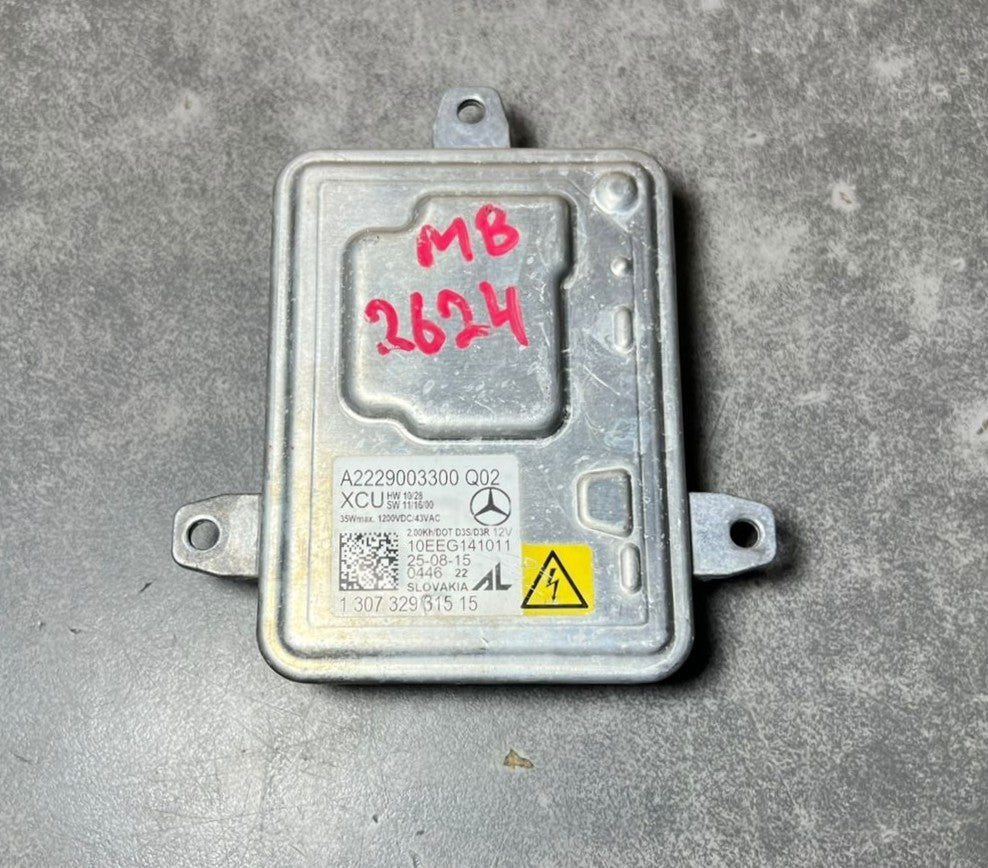 Mercedes Benz W222 Xenon Light Headlight Control Module Unit A222 9003300 OEM
