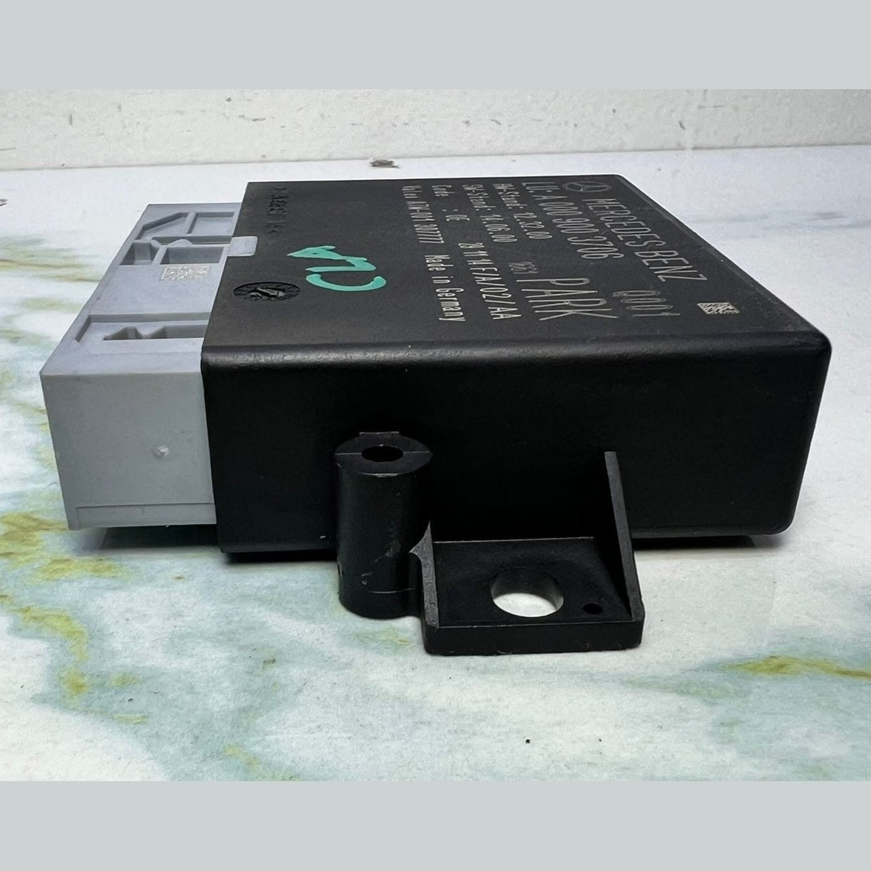 14-16 Mercedes E350 Parking Distance Control Module A0009003706  W212 W213 W205