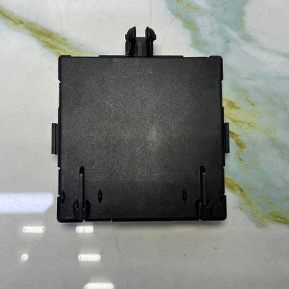 Mercedes-Benz W166 ML GL Door Control Module A1669006105