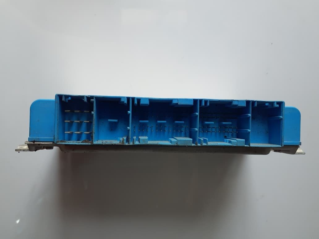 2001-2003 BMW 530i Transmission Control Unit 7514265 E39 530i and E46 series 
