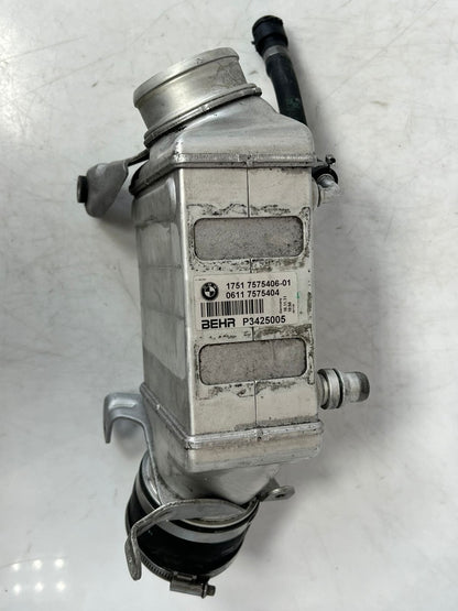 2008-2019 BMW X6 F01 F02 F04 F10 E70 F15 Right Turbocharger Intercooler 7575406