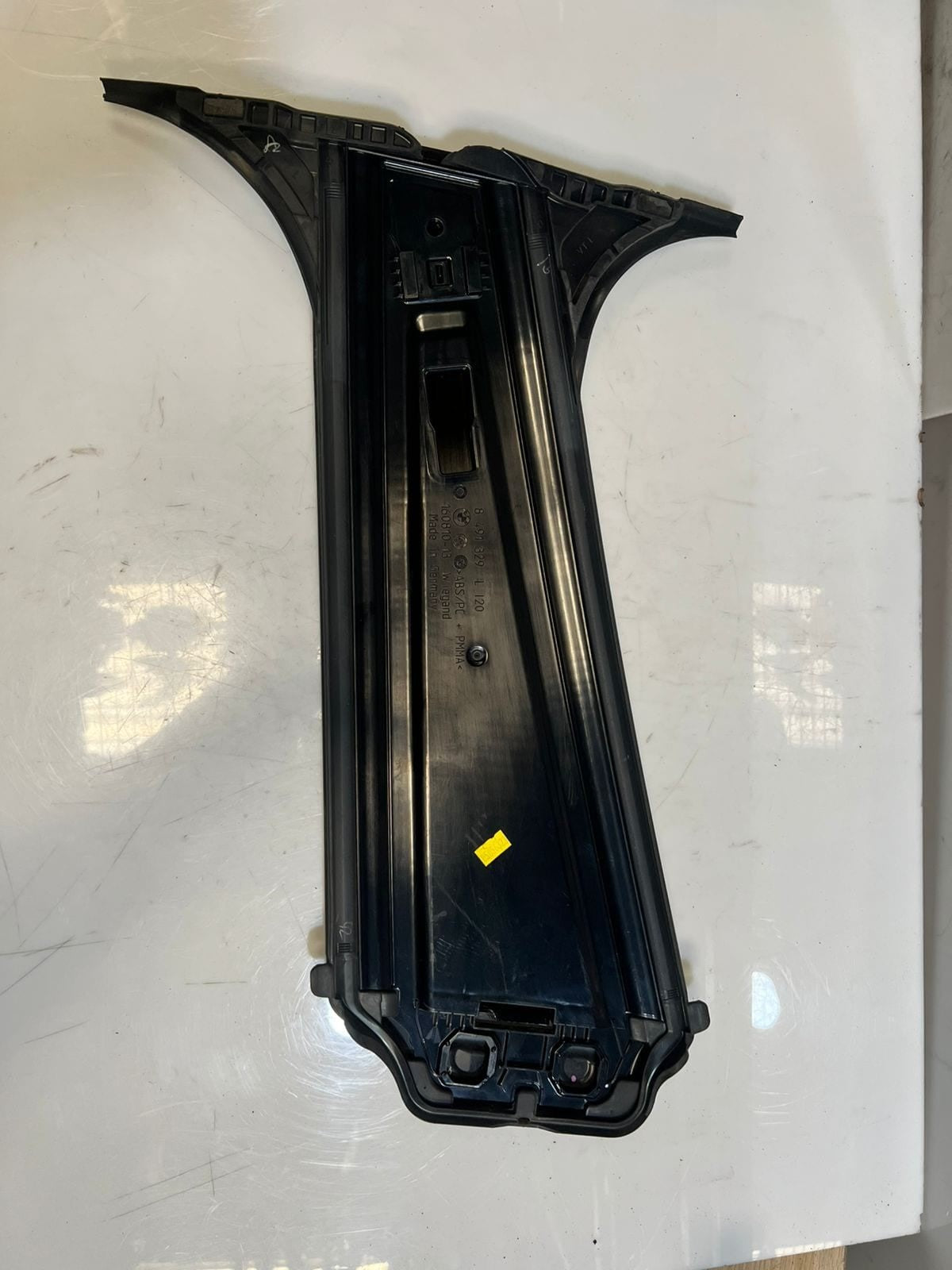 BMW iX 120 B Pillar Trim Cover Left SIDE EXTERIOR ELECTRICITY 8491329 OEM