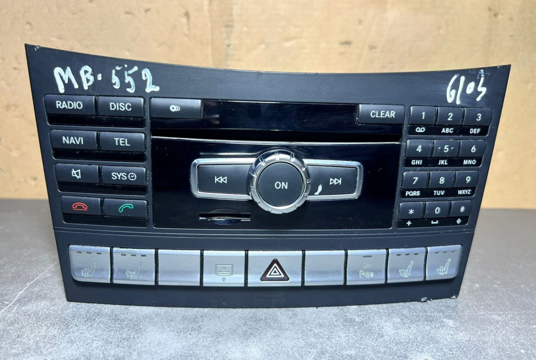2011–2017 Mercedes-Benz W218 CLS-Class Head Unit CD Player A218 9006103 OEM