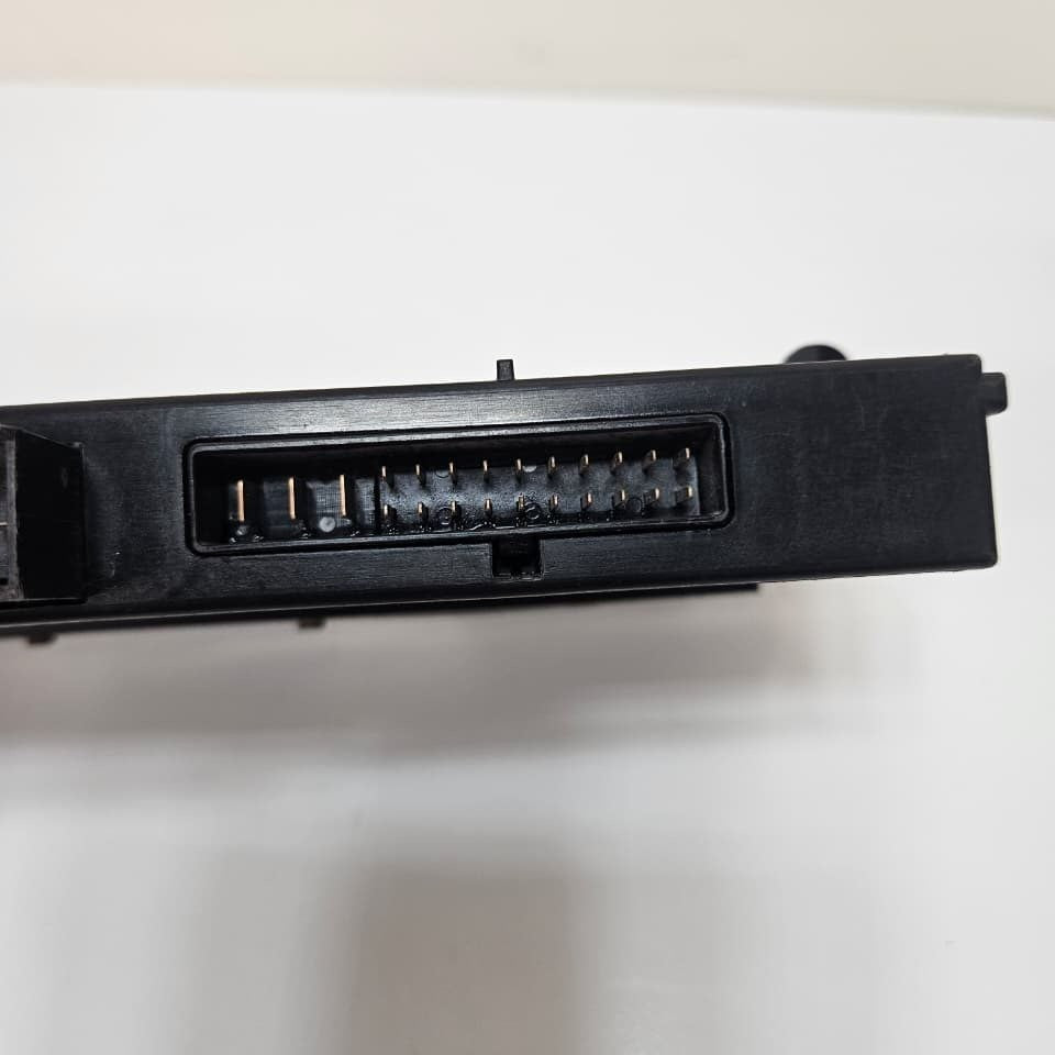 Genuine 2007-2013 BMW 328i 335i Body Control Module 9134479 OEM