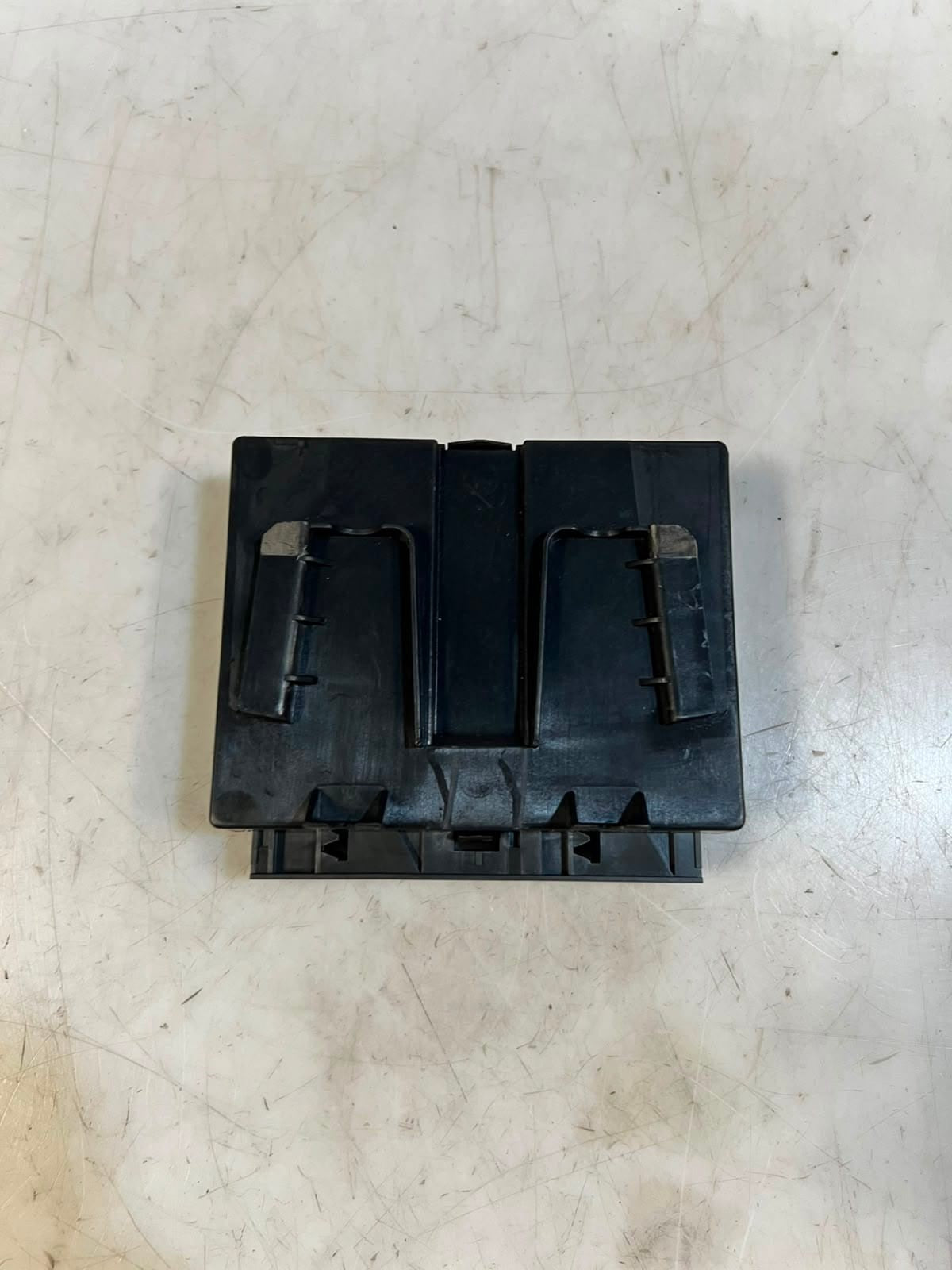 2014 BMW 3 Series F30 F31 F35 F32 320i Air Conditioning Control Module 9311850 