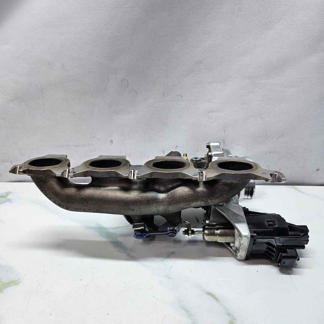 2022-2024 BMW 330e G20 G21 Turbocharger 9845815 OEM