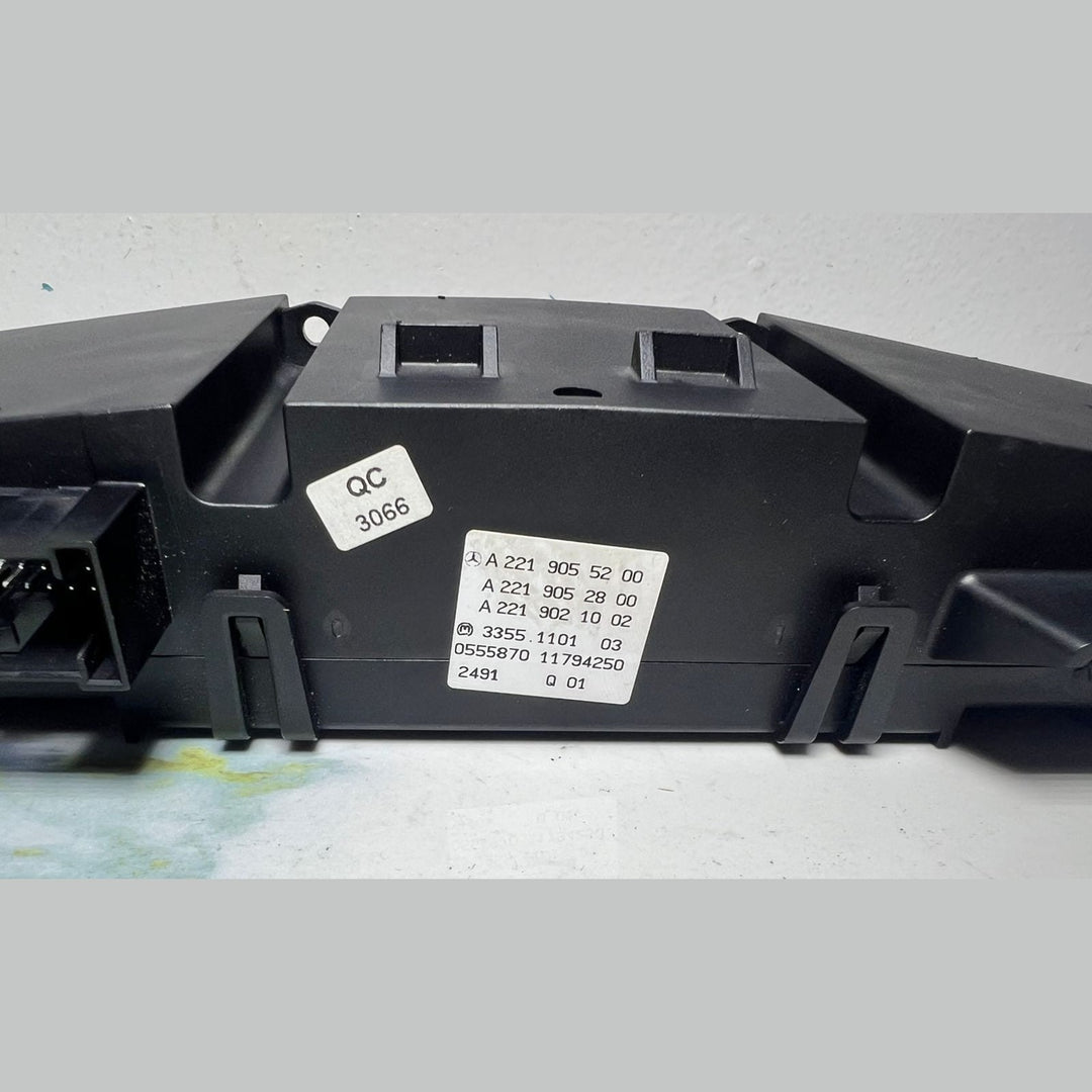 Mercedes Climate Control Panel A2219055200 W221 S-Class
