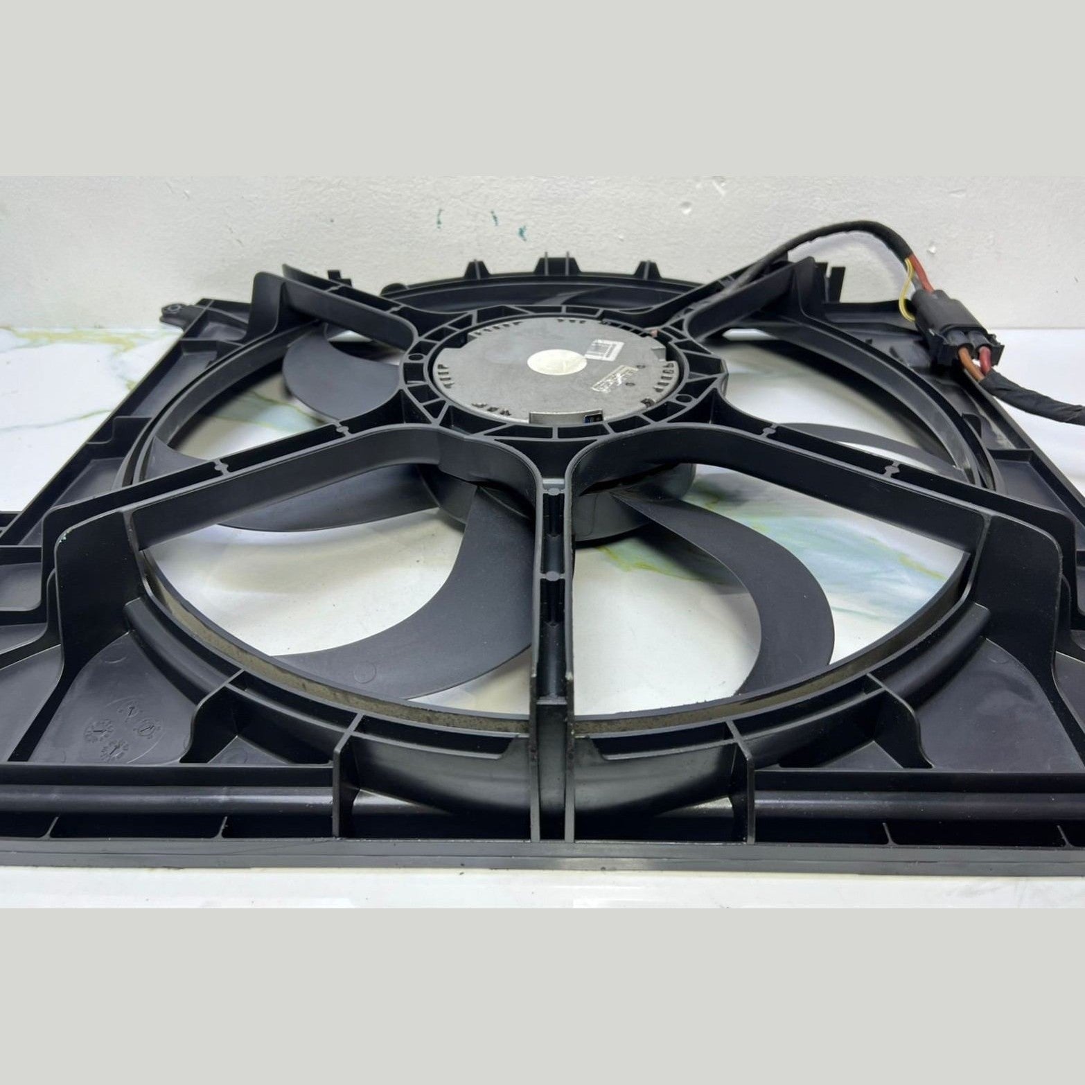 2006 Mercedes-Benz R350 Radiator Fan A 164 500 01 93