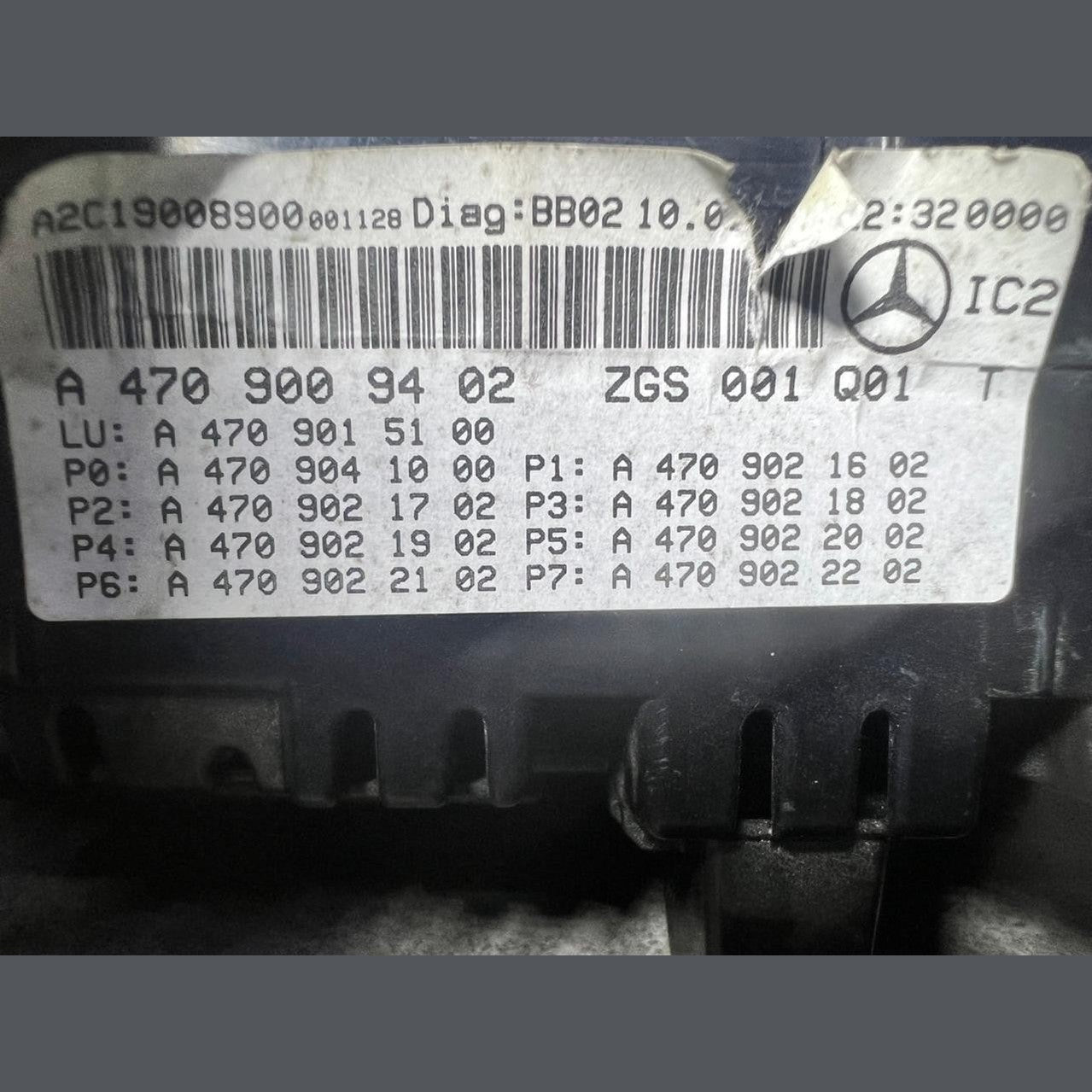 2017-2020 Mercedes-Benz W470 X-Class Instrument Cluster Speedometer A470 9009402