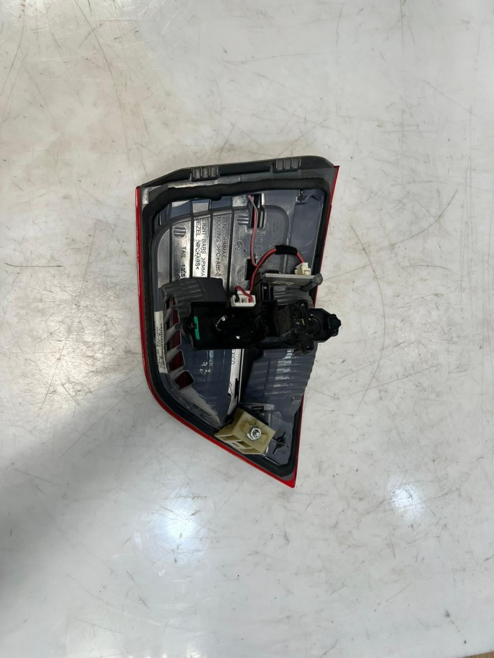 2010-2017 BMW X3 F25 LED LAMP Rear Light Right SIDE TRUNK LID TAILGATE 7217314 