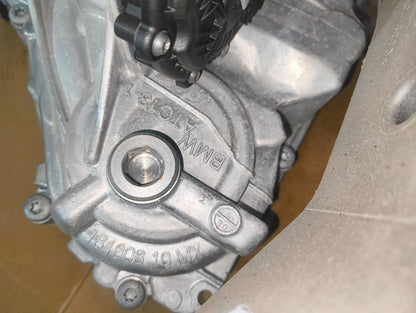 BMW G01 X3 xDrive 30e Transmission Transfer Case ATC13 7888875 2023 15 KM