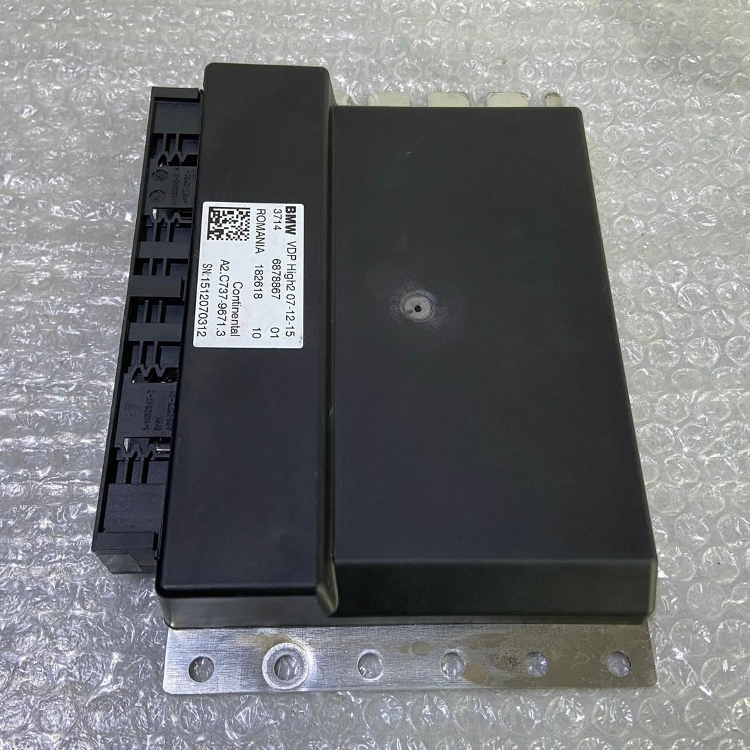 OEM BMW G32 G11 G12 VDP Air Suspension Control Module 6878867 CONTINENTAL
