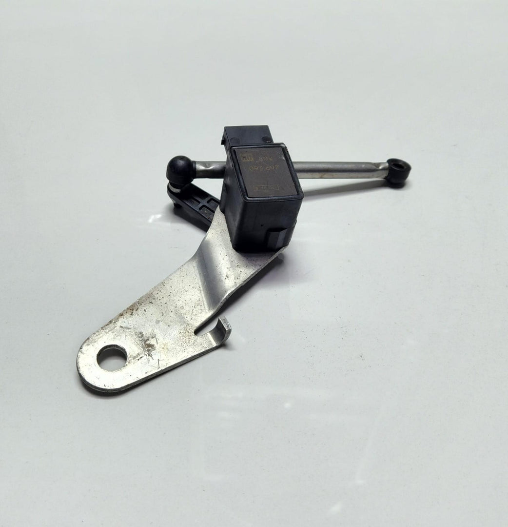 1997-2008 BMW 323i Headlight Level Sensor 1093697 E38 E39 E46 E60 E61 OEM