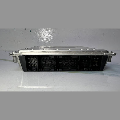 2002-2005 Mercedes-Benz C320 Engine Control Unit A1121535879 C320 and E320
