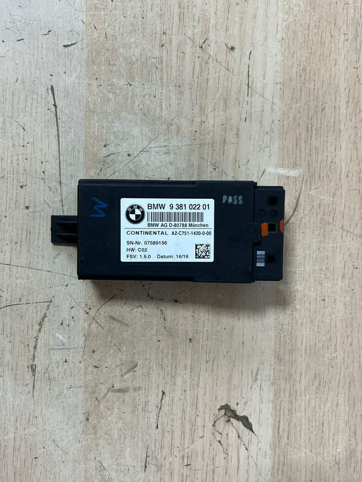 2016-2019 BMW 750i Rear Heated Seat Control Module 9381022