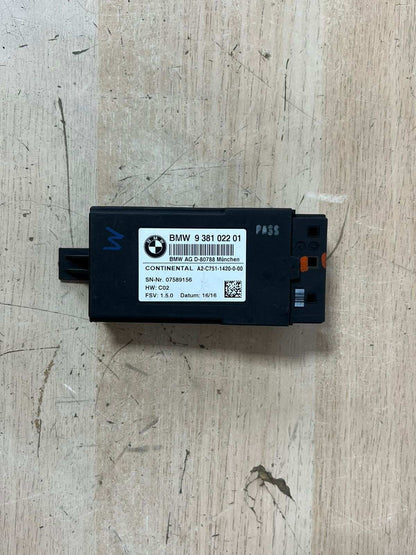 2016-2019 BMW 750i Rear Heated Seat Control Module 9381022