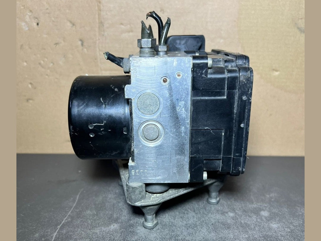12-15 Mercedes W204 C250 SLK250 GLK350 ABS Anti Lock Brake Pump Module OEM