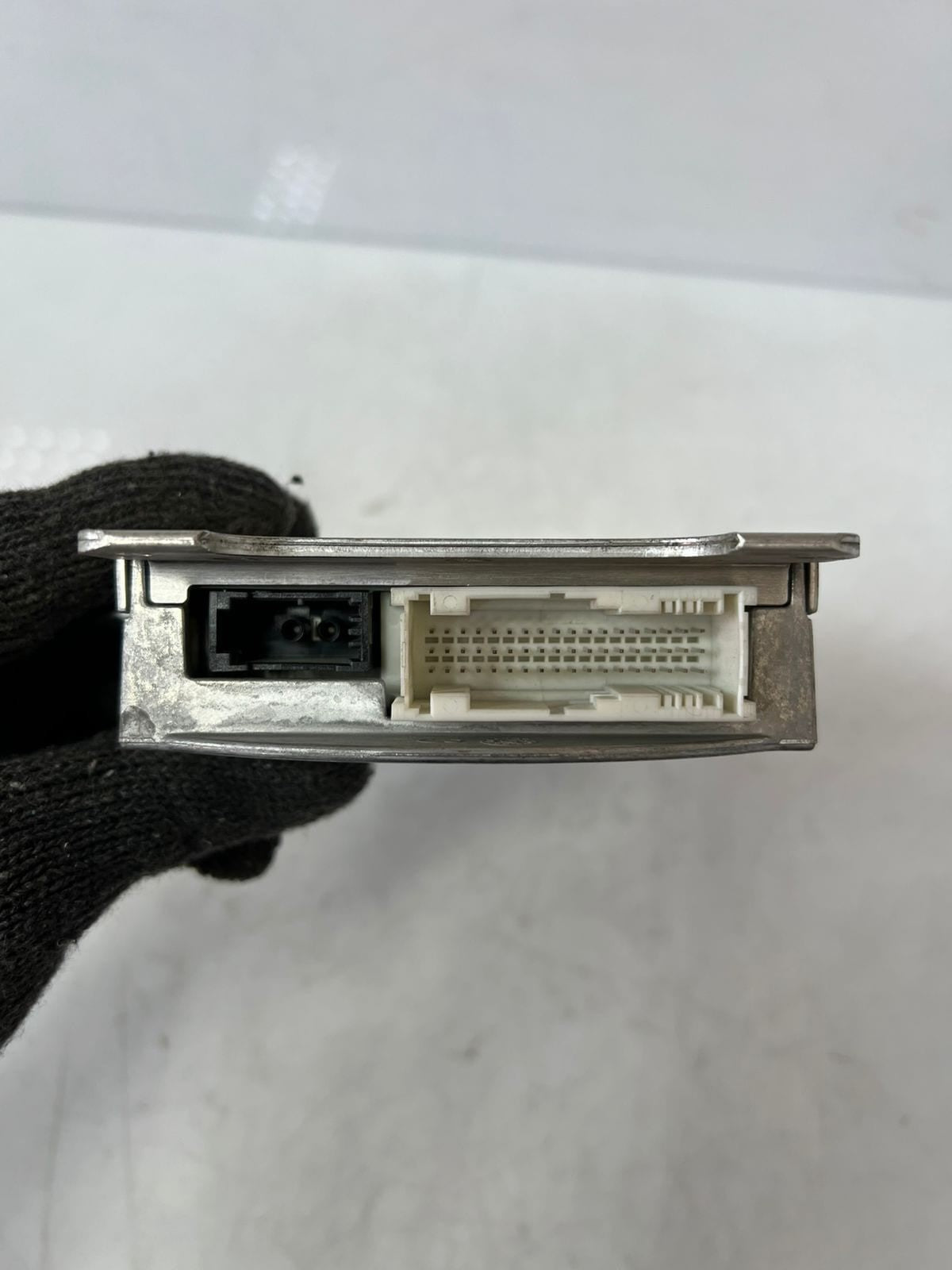 2008-2010 BMW 5 Series 528i Telematics Control Module 9149614 OEM