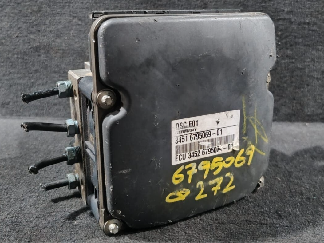 BMW F01 F02 DSC ANTI LOCK BREAKING SYSTEM Hydraulic Pump Unit Module - 6795069