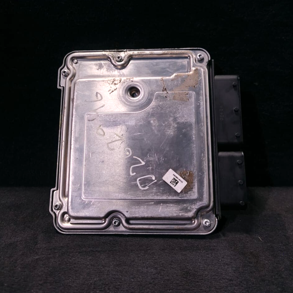 BMW 5 SERIES F10 F11  N47  ENGINE CONTROL MODULE  UNIT ECU ONLY  2014 - 8574091