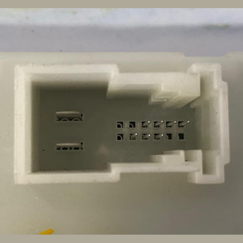 OEM BMW X4 G02 G15 G31 G15 Tailgate Lift Control Unit Tailgate Module 5A19DB2