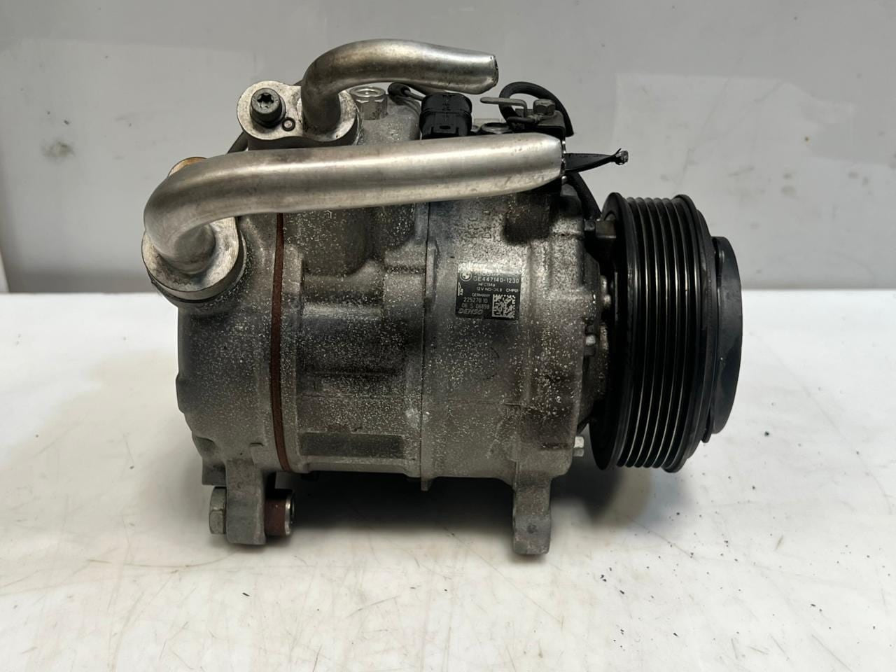 2013-2016 BMW 528i 328I F10 N20 F30 X5 X6 A/C Compressor 9216466 OEM