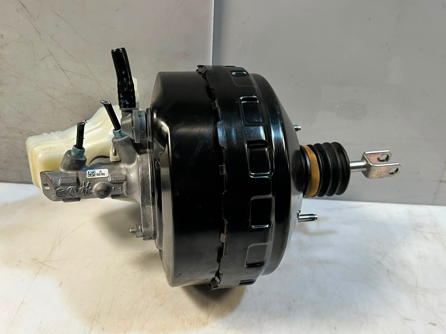 2010-2015 BMW X1 E84 SERVO MOTOR Brake Booster 6785649 OEM
