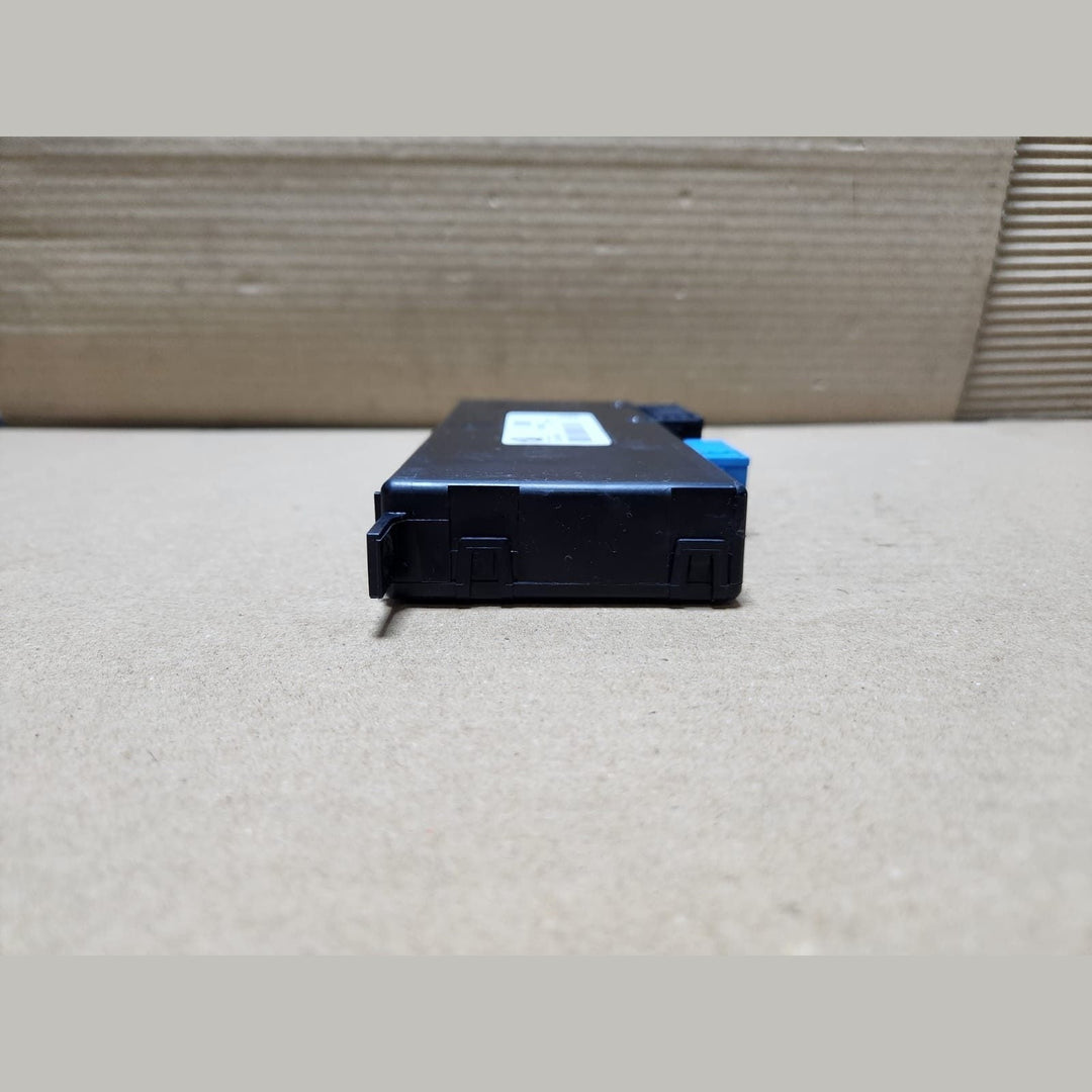 2011-2016 BMW 528i Central Gateway Control Module 9354756,F10 F11