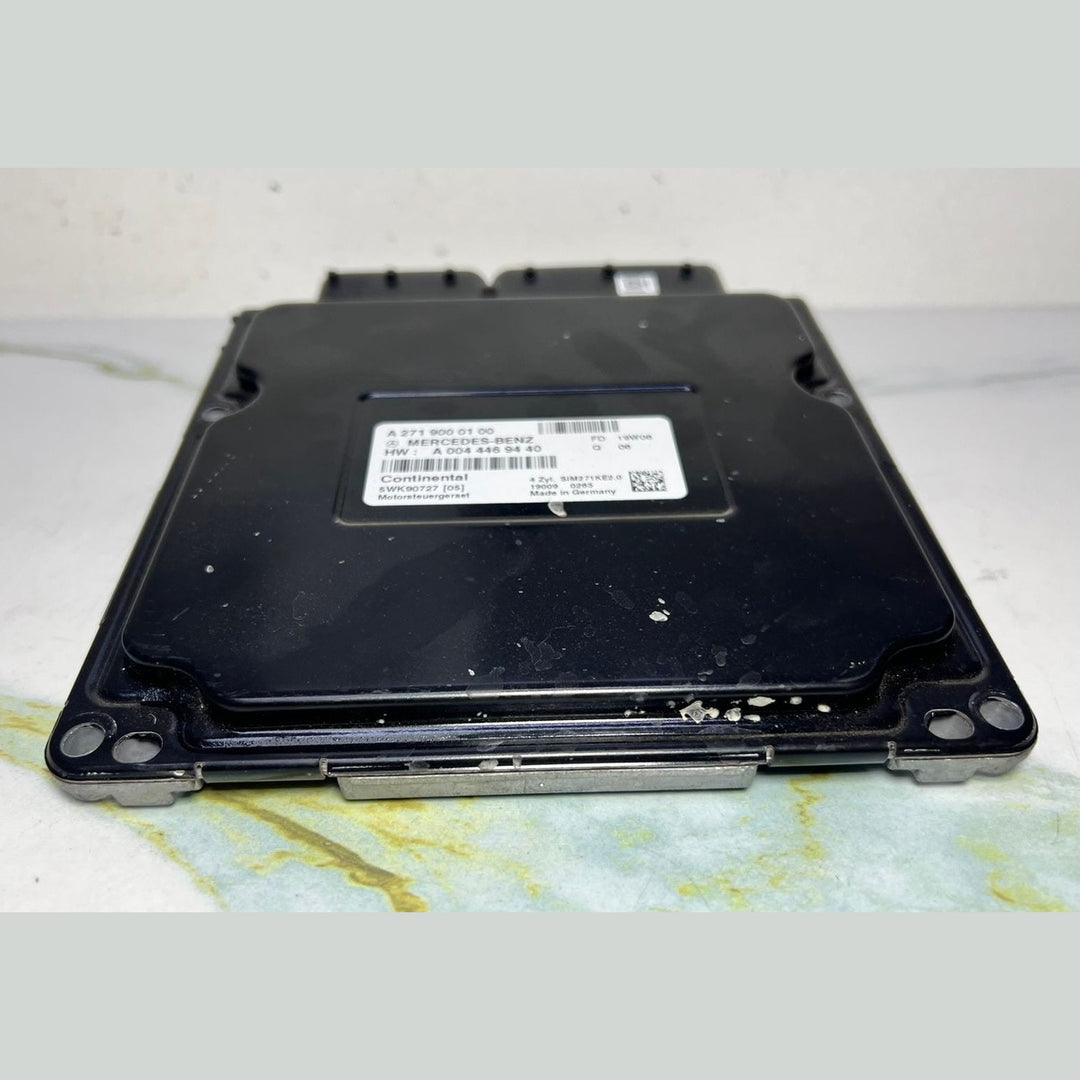 Mercedes Engine Control Unit A2719000100 W204 C-Class