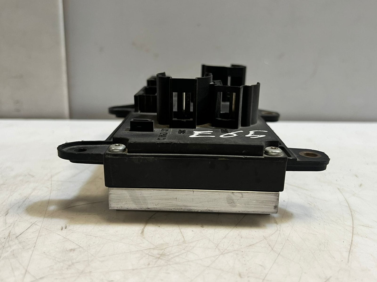 2002-2008 BMW 7 Series E65 E66 Body Power Control Module 6925655 OEM