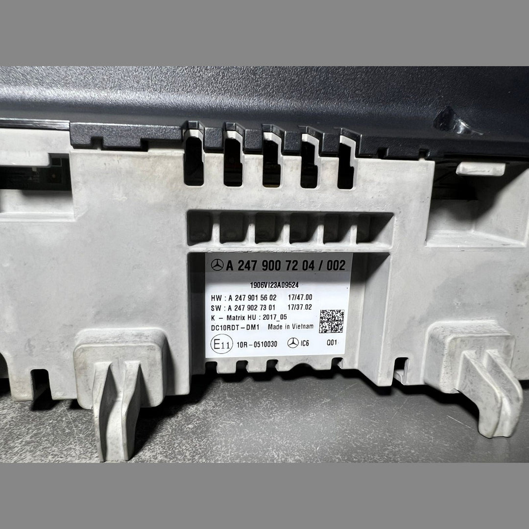 Mercedes W247 Digital Speedometer Instrument Cluster Display Screen A247 9007204