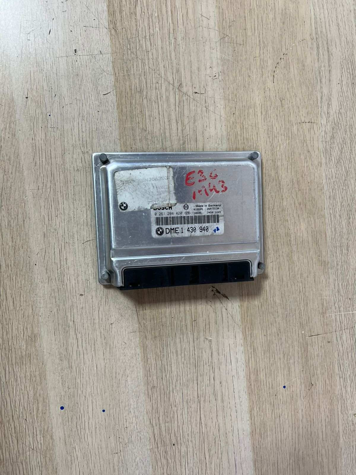 BMW Engine Control Unit 1430940 3 Series E36 M43 ECU