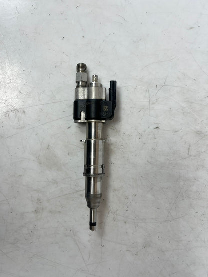 BMW 3, 5, 6, and 7-Series Direct Fuel Injector 7565138 - 02 OEM