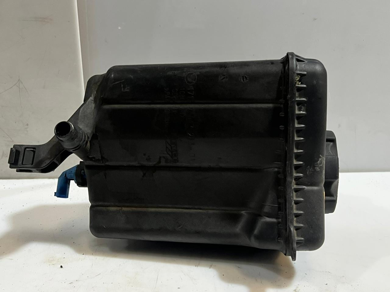BMW M3 G80 F06 F07 F10 F11 F18 Coolant Expansion Tank 7647283 OEM