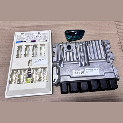 BMW G01 X3 B48B 10/09/2019 ENGINE CONTROL UNIT COMPLETE SET + KEY  -9844138