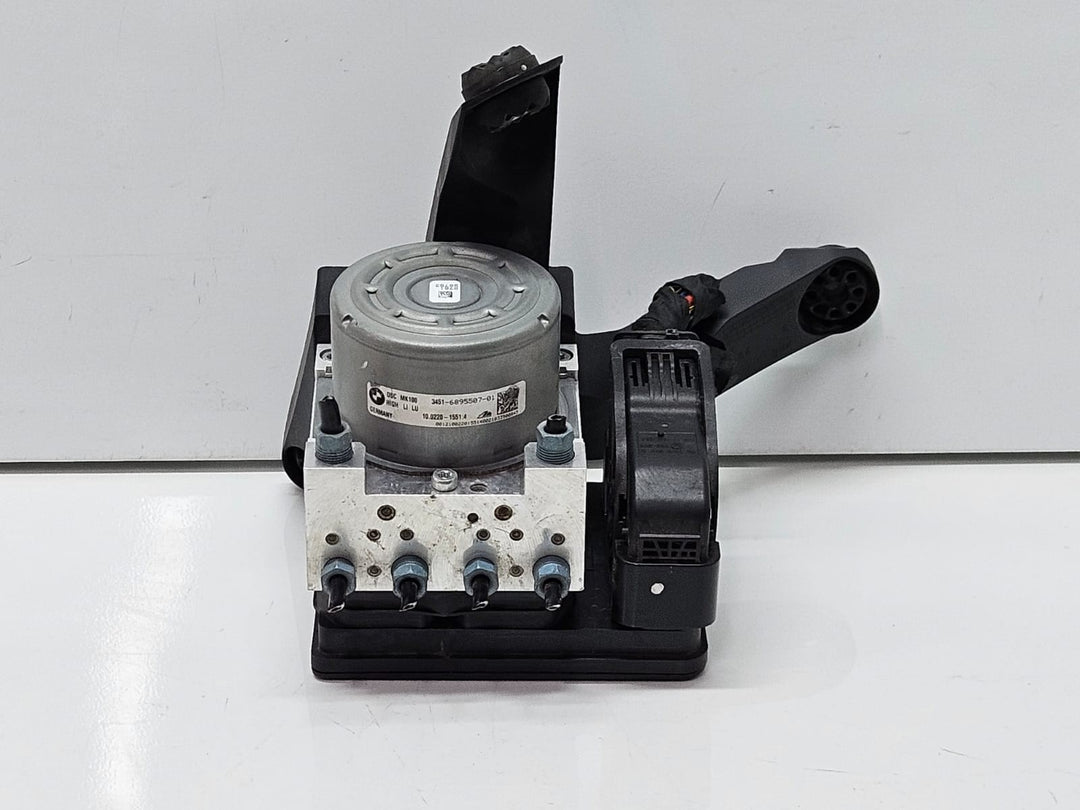 6895508-2014-2021 BMW X2 F39 RHD ABS Pump Control Module OEM