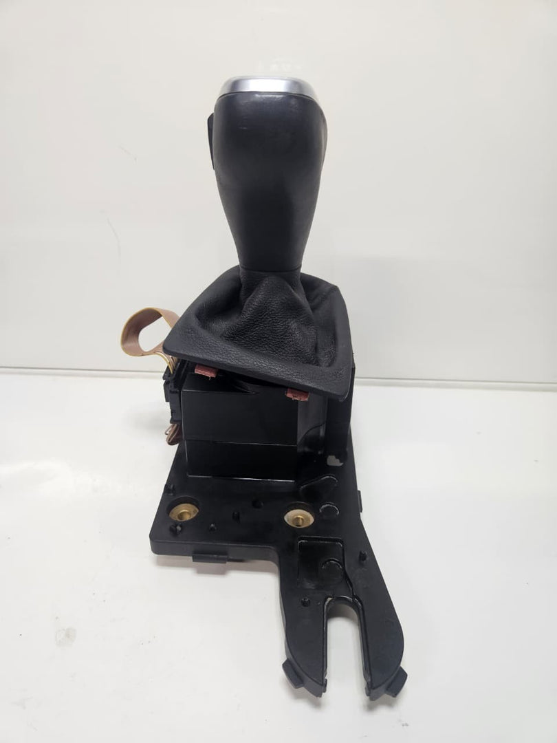 2013-2015 BMW X1 E84 Gear Floor Transmission Shifter 9260295