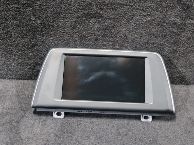 BMW X1 F48 INFORMATION GPS DASH DISPLAY 6.5 SCREEN OEM-  9322123