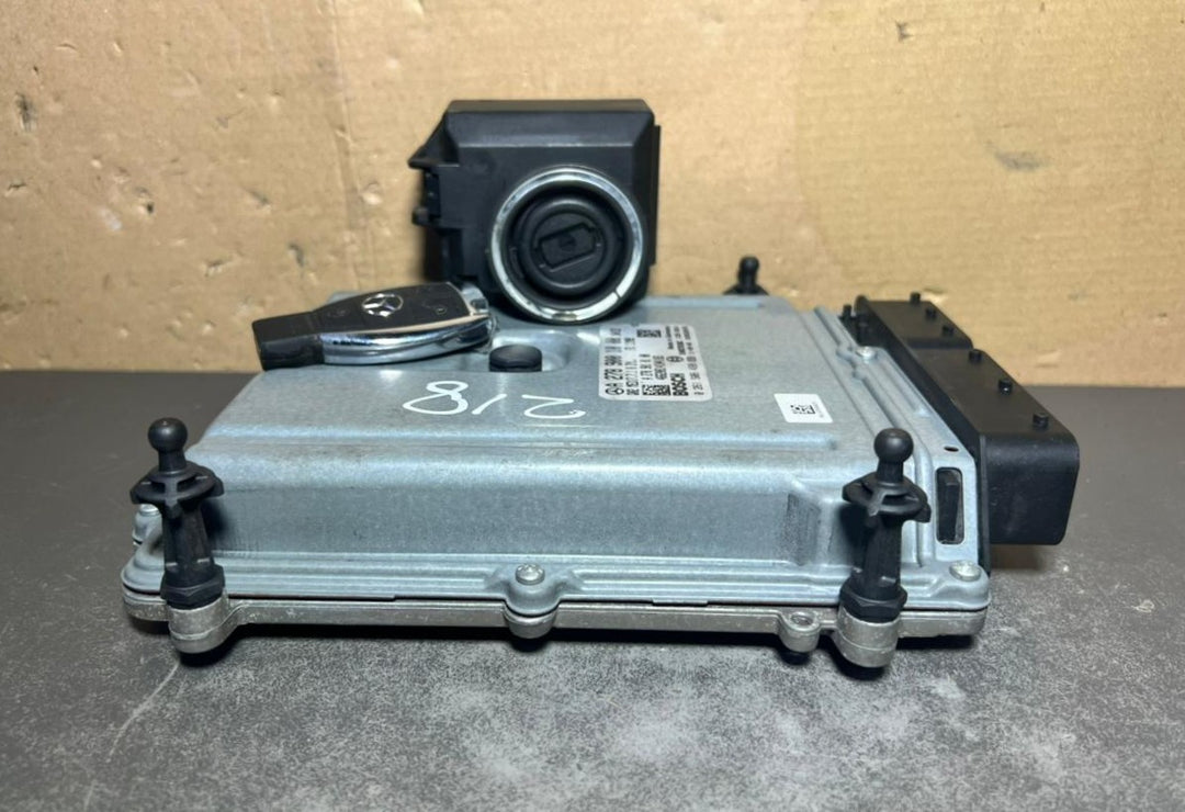 Mercedes W218 ECU Engine Control Module Ignition Key Switch Set A278 9001000 OEM