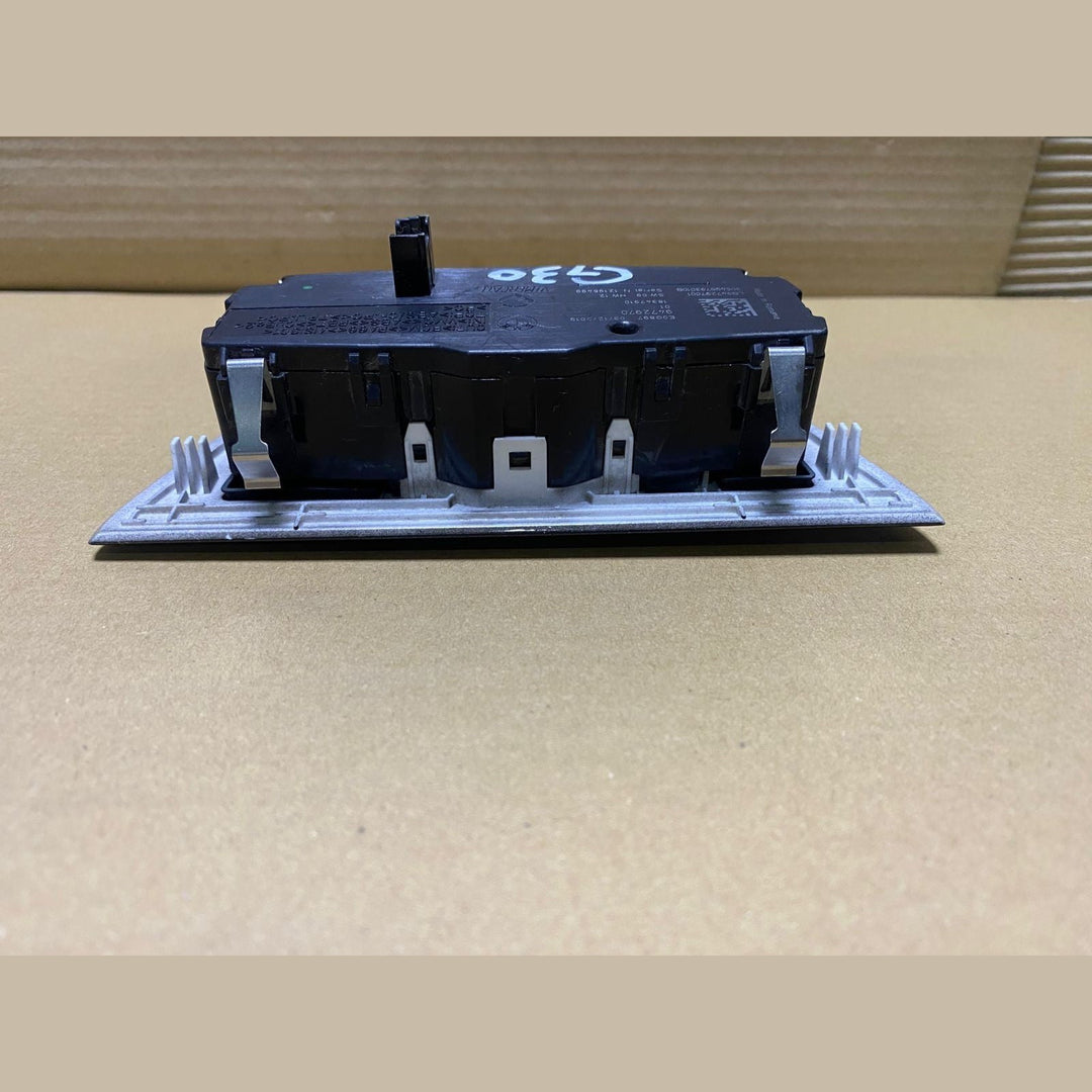 BMW Headlight Switch 9472970 5 Series G30 F90 530E 530I M5 520I 2017-2022