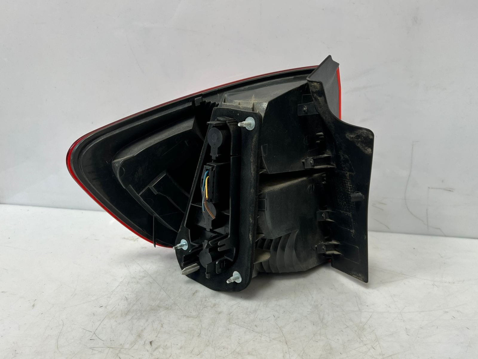 2010-2015 BMW X1 E84 Rear Right SIDE Tail Light 2990110 OEM