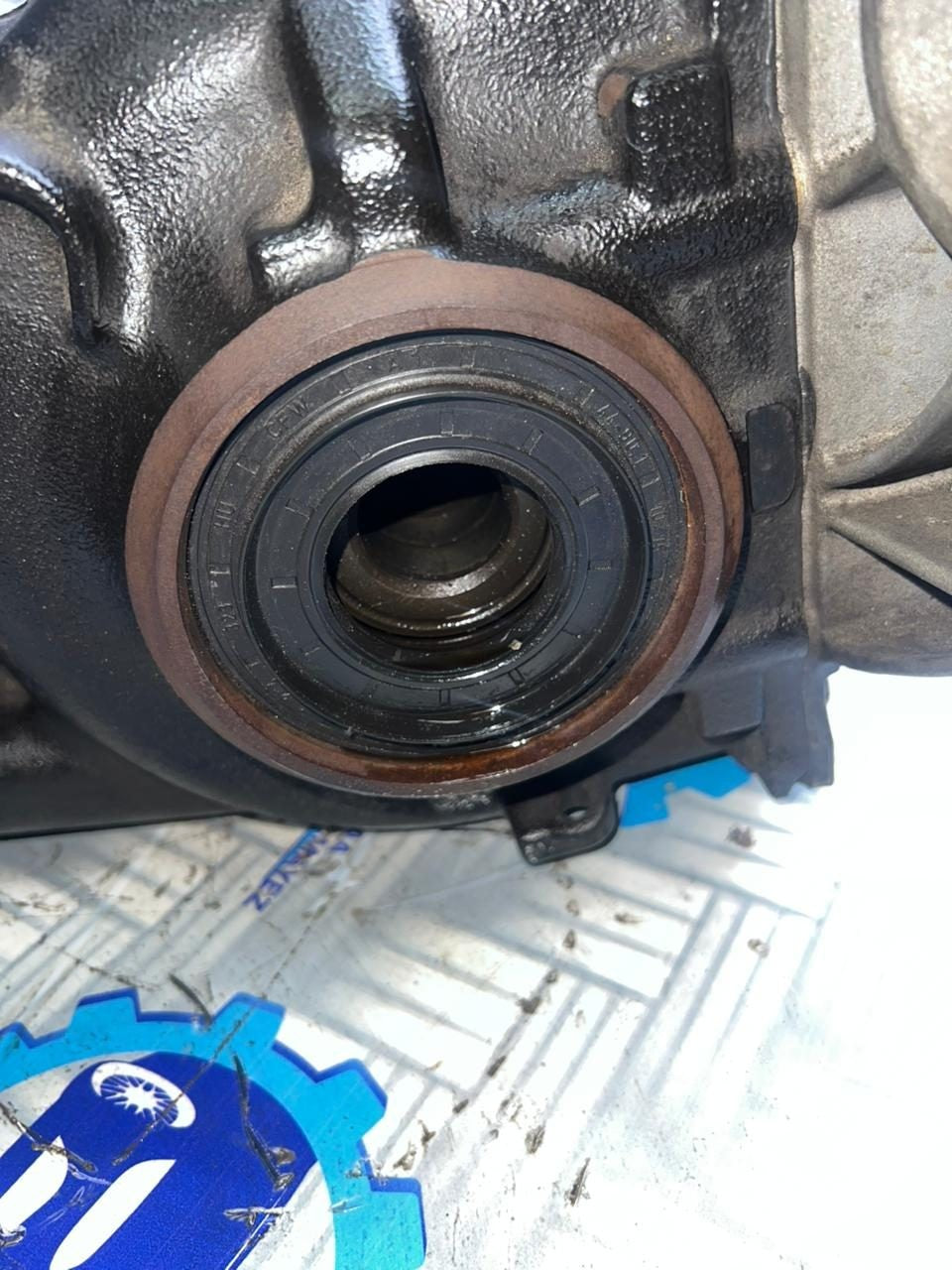 2015-2018 BMW X4 Rear Differential 8658462 X3 F25 and X4 F26 3.38 ratio